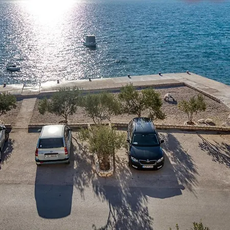Apartments By The Sea Brodarica, Sibenik - 4194 Apartment Brodarica (Sibenik-Knin)