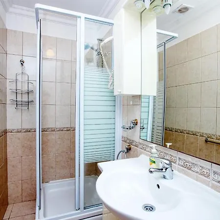 Apartments By The Sea Brodarica, Sibenik - 4194 Apartment Brodarica (Sibenik-Knin)