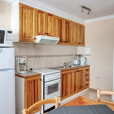 Apartment Apartments By The Sea Brodarica, Sibenik - 4194 *