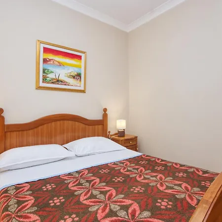 Apartment Apartments By The Sea Brodarica, Sibenik - 4194 Brodarica (Sibenik-Knin)