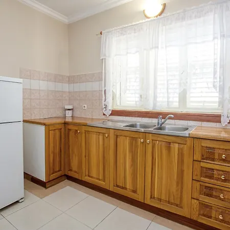 Apartment Apartments By The Sea Brodarica, Sibenik - 4194