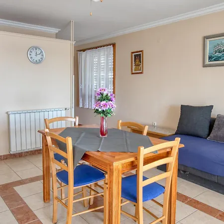 Apartments By The Sea Brodarica, Sibenik - 4194 Apartment *