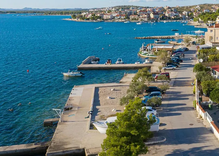 Appartement By The Sea Brodarica, Sibenik - 4194 *